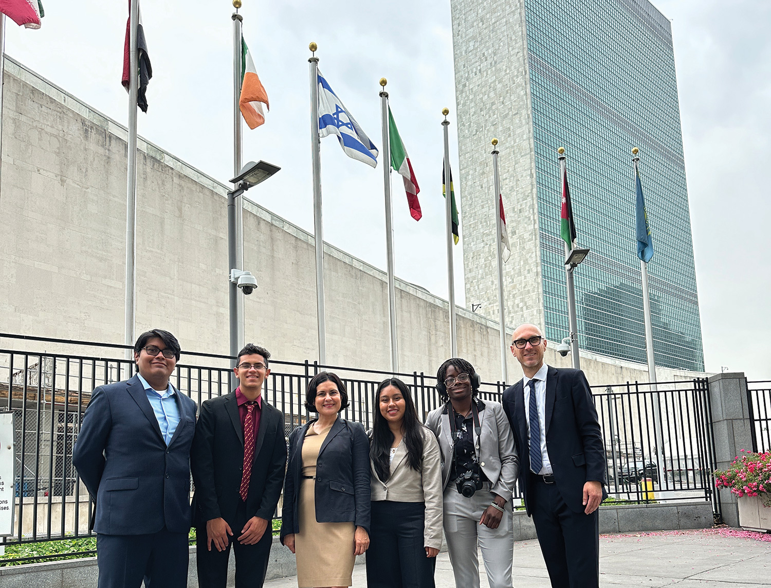 Students and Hynes leadership outside of the UN.