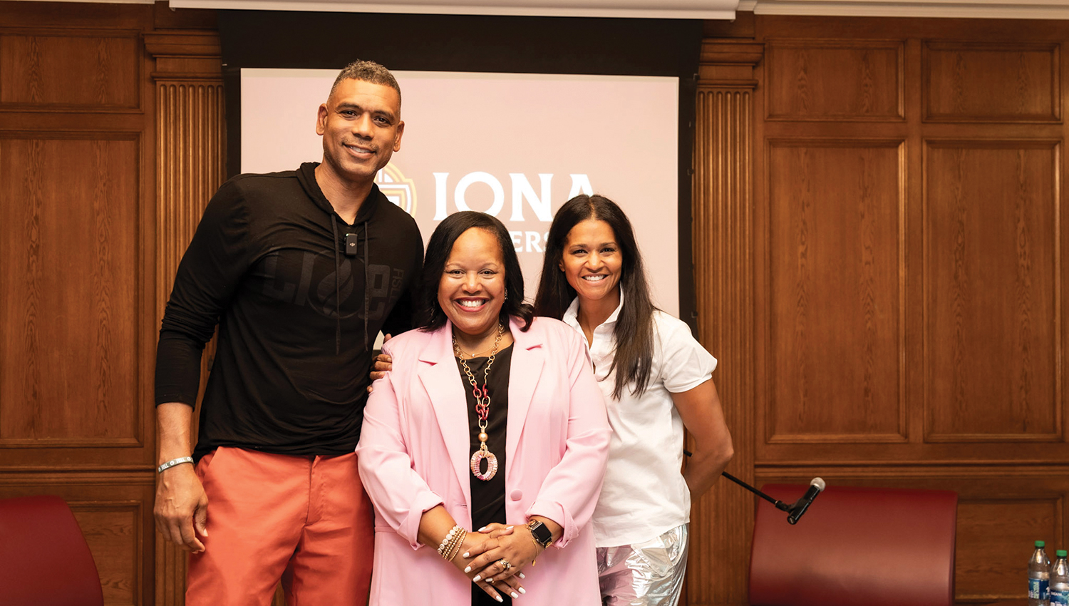 Allan Houston, Dr. Alison Munsch, and Tammi Houston.